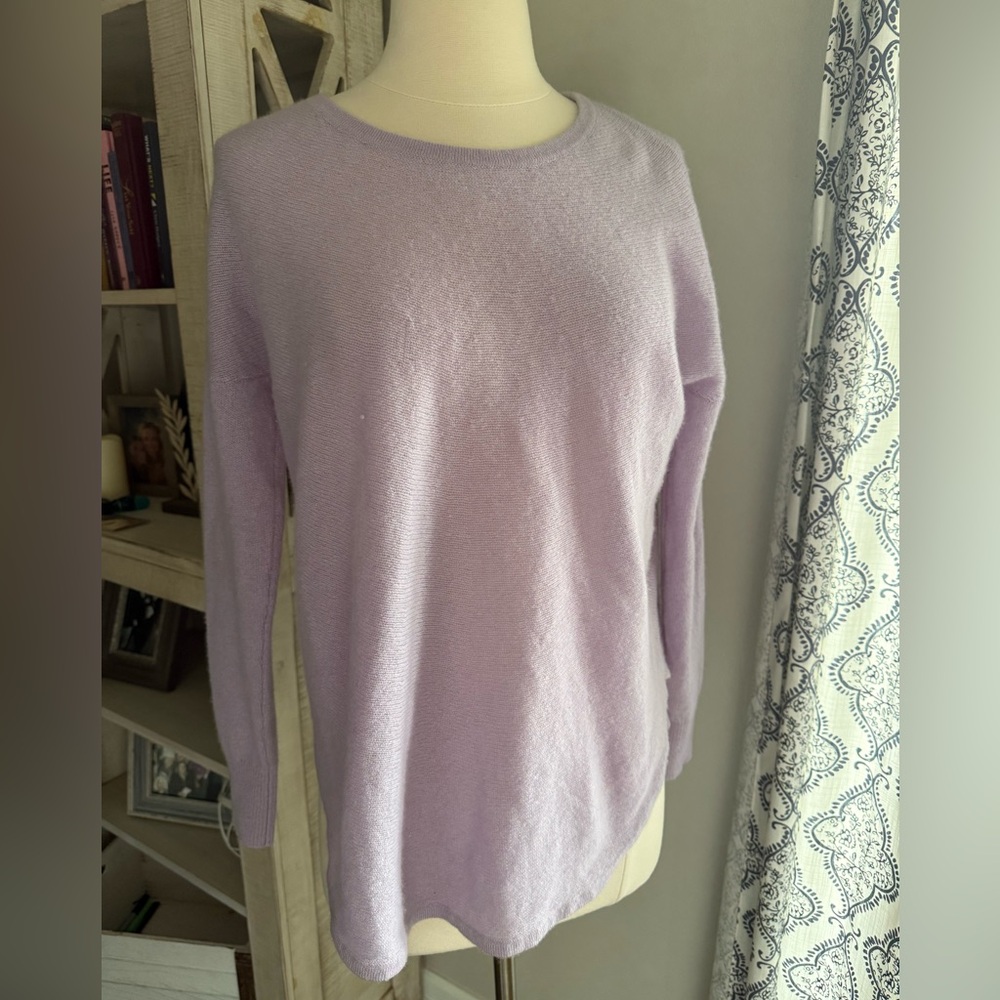 Elorie pastel lilic flowy crewneck cashmere sweater S